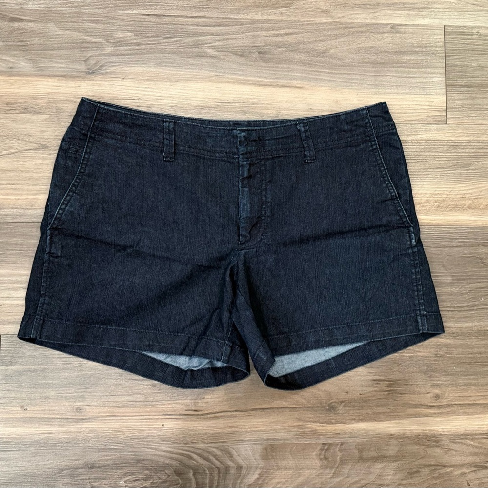 GAP Dark Rinse Denim Shorts Size 12